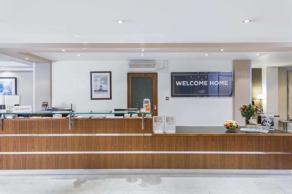 Royal Regency Paris Vincennes 4/50