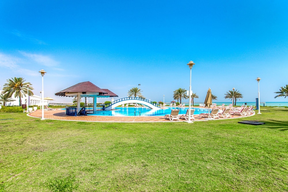 Mirfa Hotel 54/69