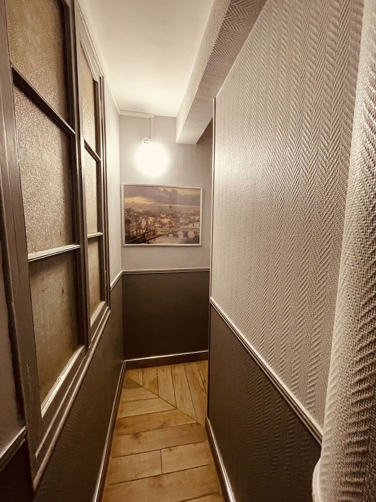 Pavillon Opera Lafayette 33/64