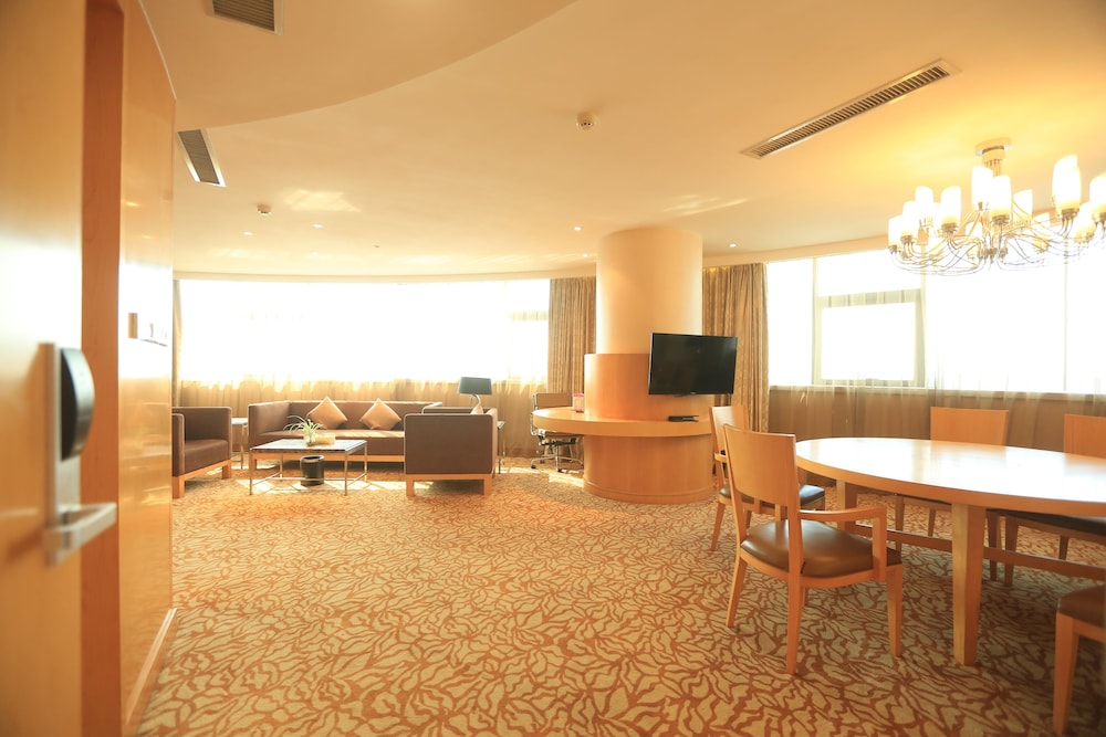 Ramada Plaza by Wyndham Chuzhou 28/43