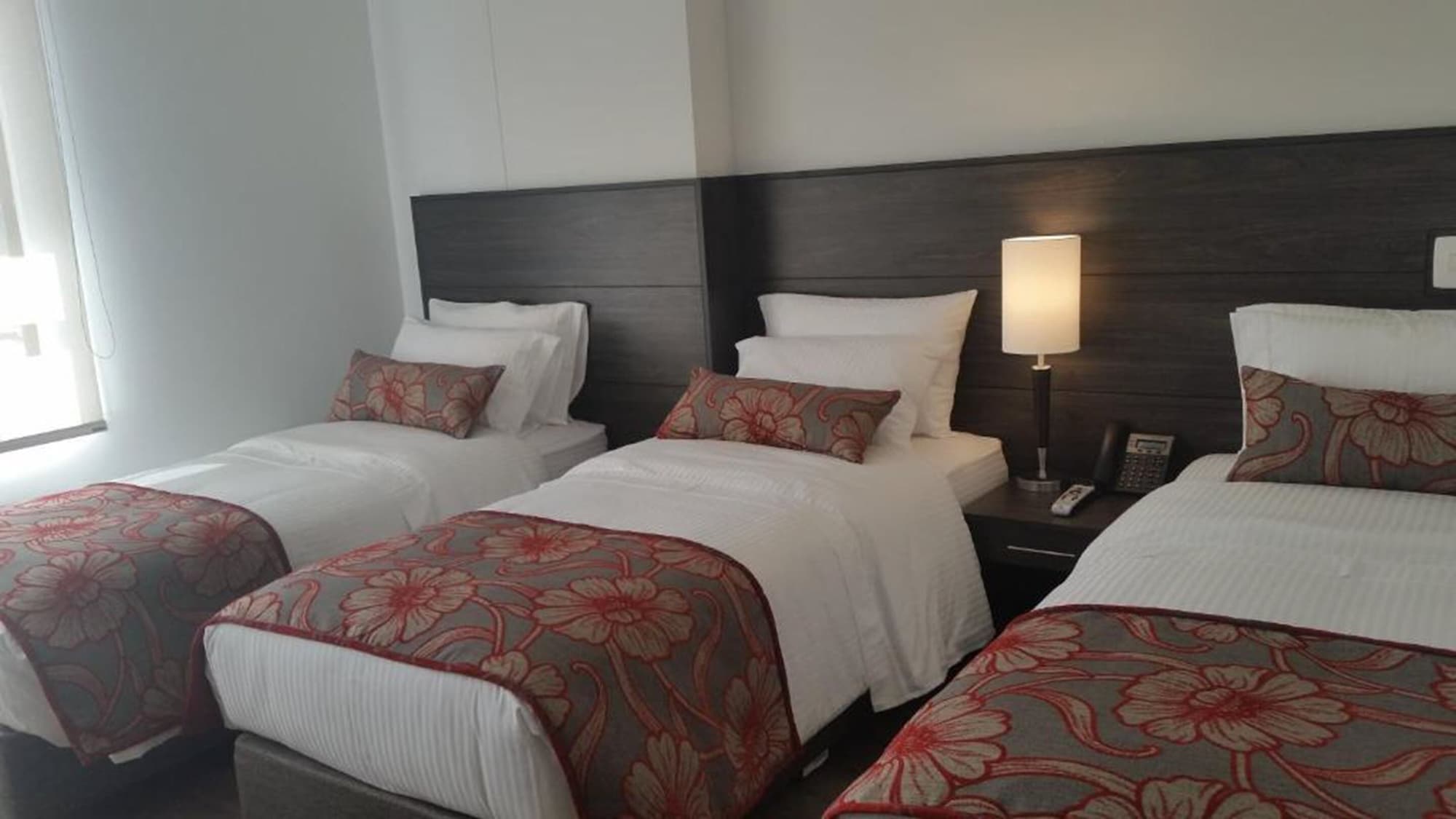 STANDARD, TRIPLE, 3 BEDS