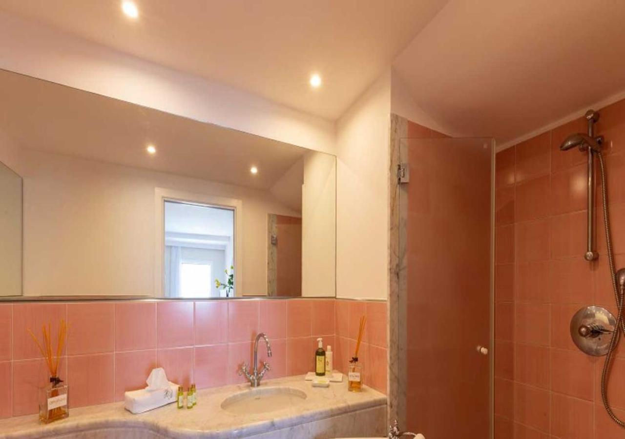 جناح سوبيريور بإطلالة على البحر بشرفة، Hotel Belair 7/7