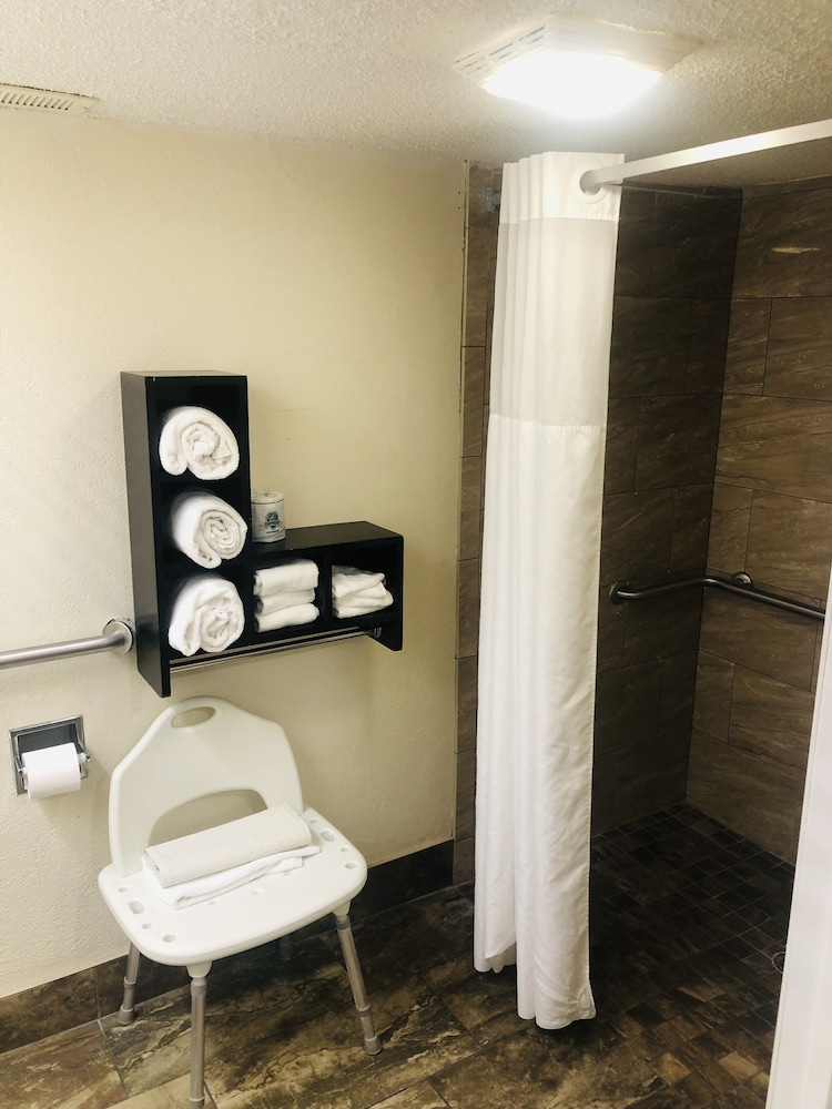 Quail Inn and Suites Myrtle Beach 22/43