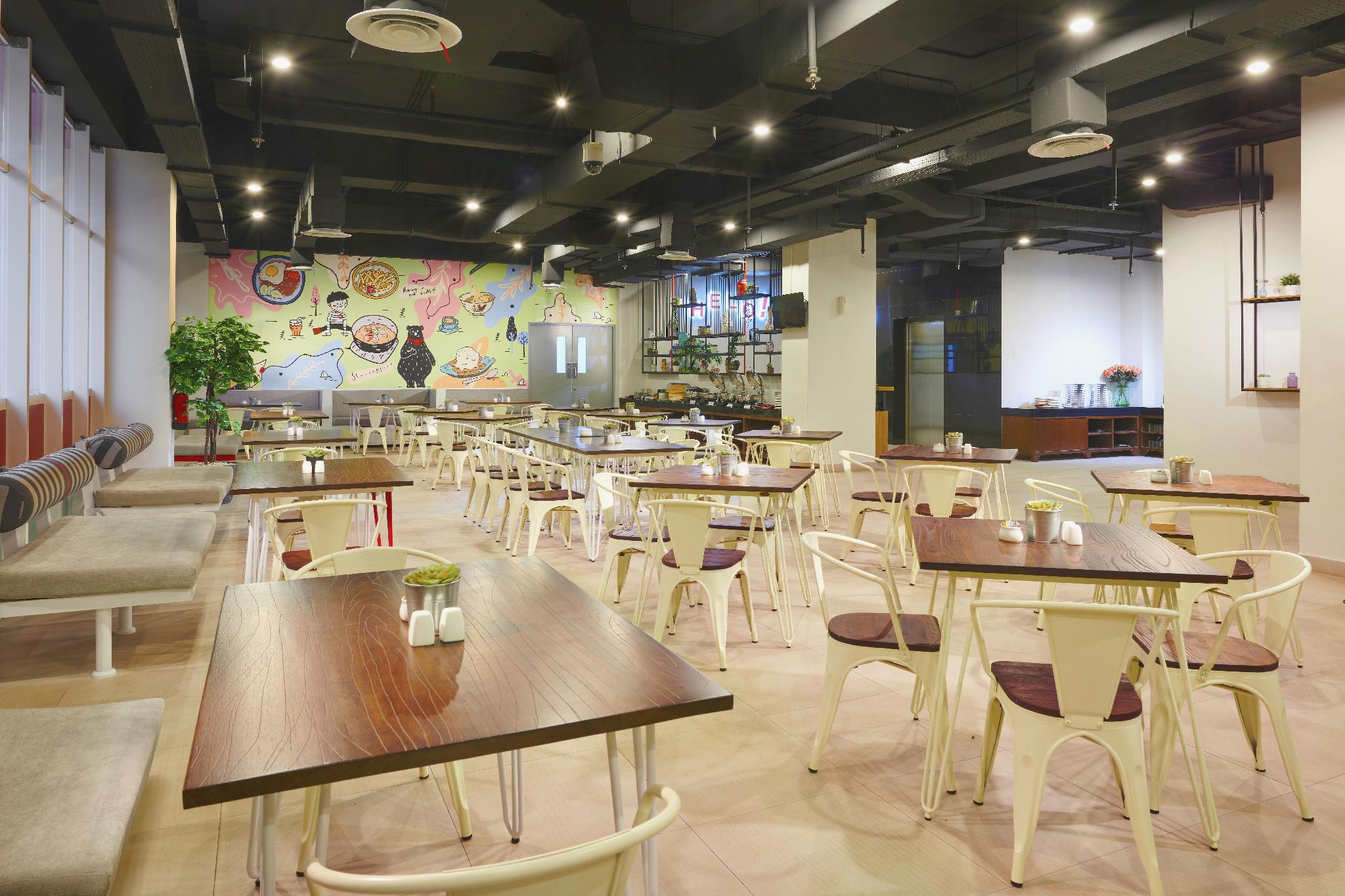 H! Hotel Senen 23/35