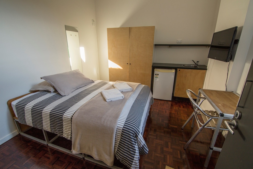 Cambridge Lodge Hostel Backpacker 10/46
