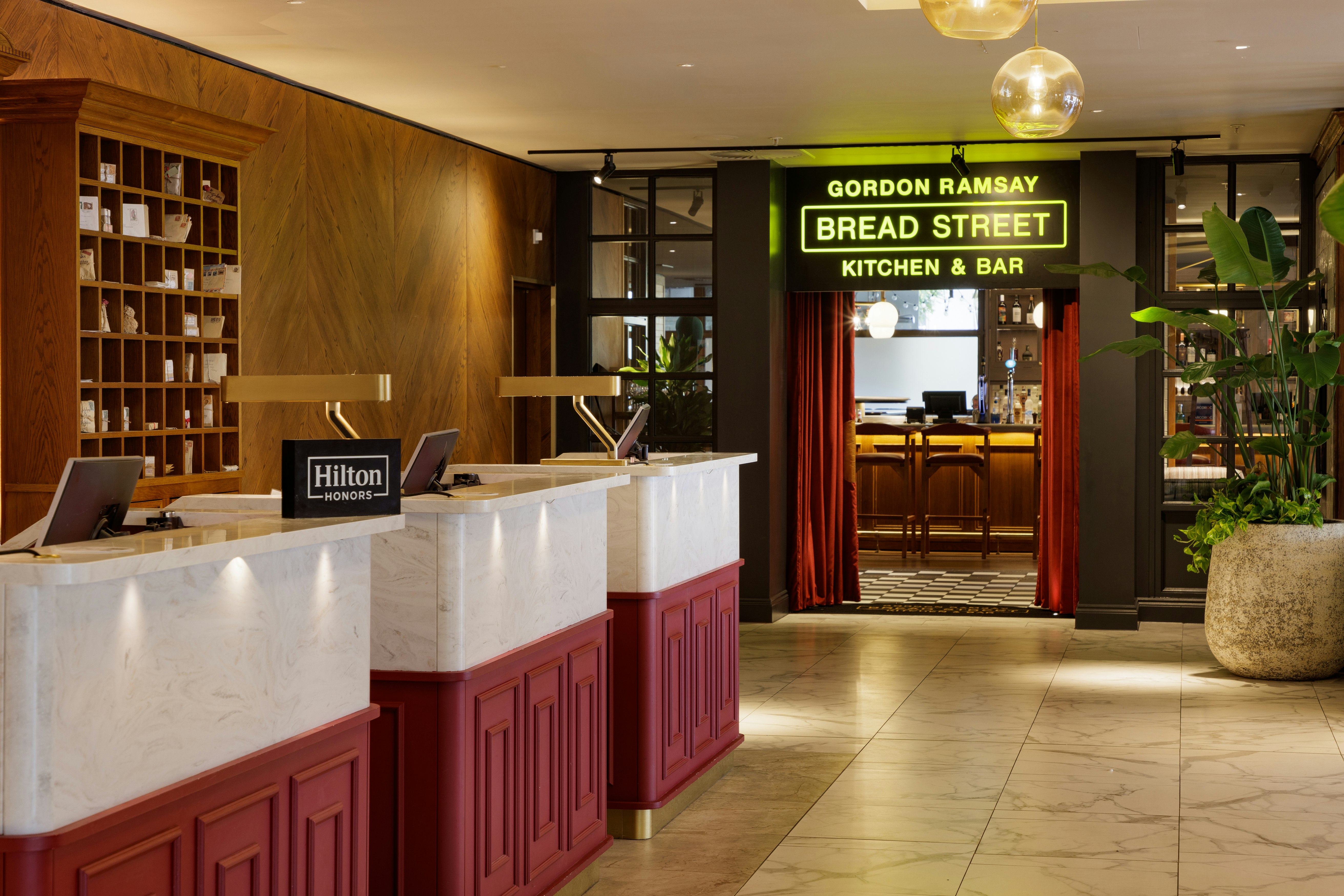 Doubletree by Hilton Bath 13/79
