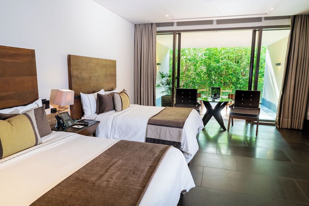 ROOM, DOUBLE BED, GARDEN VIEW