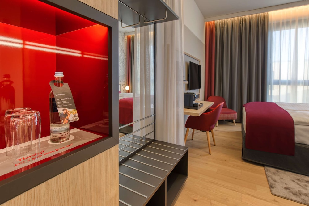 IntercityHotel Berlin Airport BER Terminal 1+2 16/50