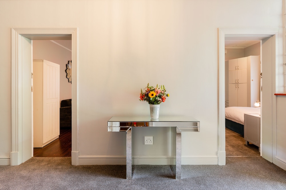 Eendracht Apartments 2/29