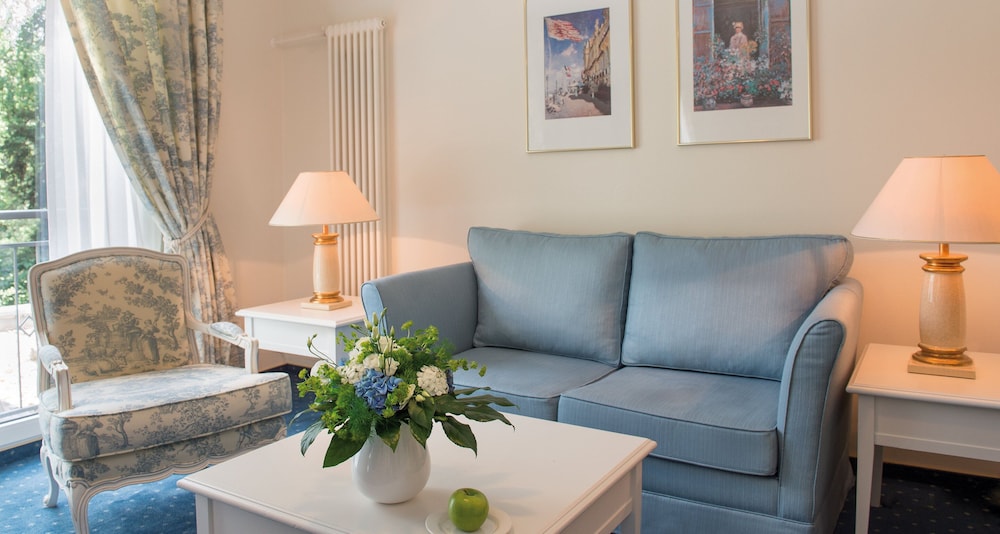 Victors Residenz Saarbrucken 46/75