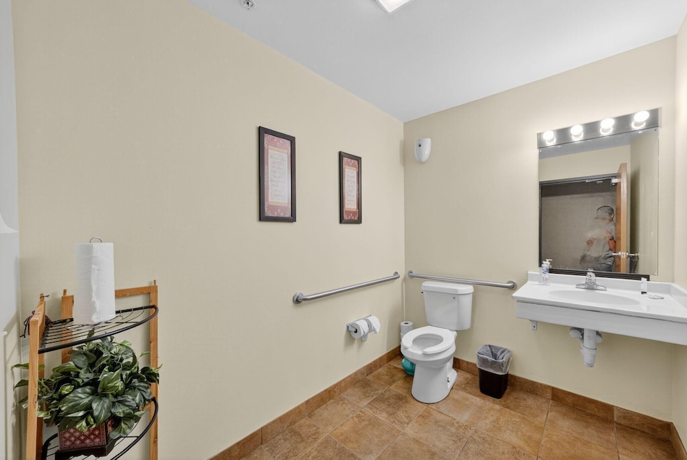 Colfax Inn 58/58