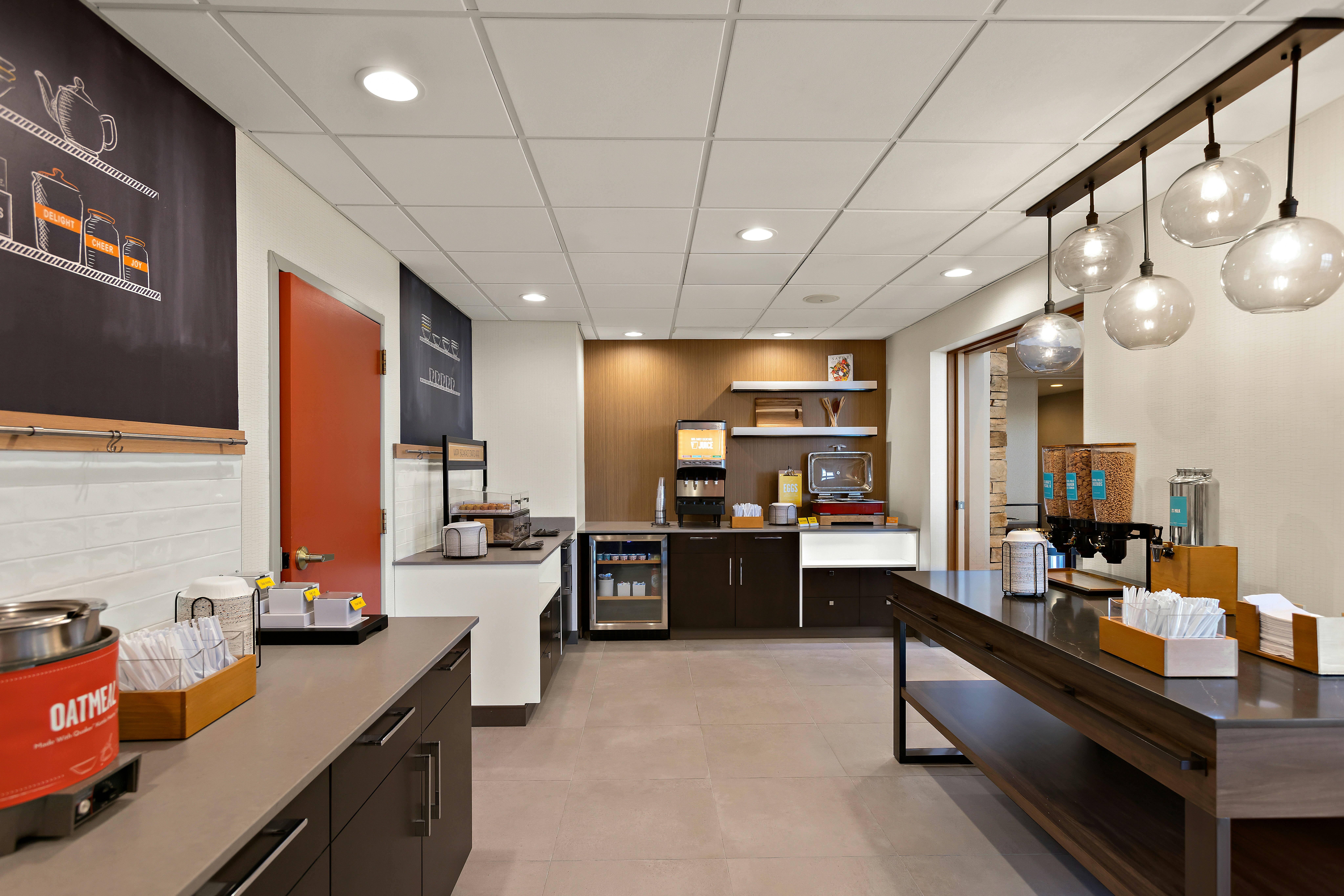 Hampton Inn & Suites by Hilton Petoskey 12/75