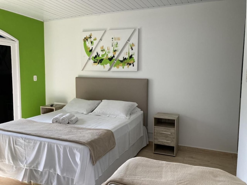 Hotel Balneario Itapocoroi 13/63