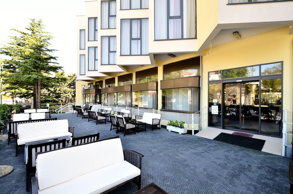 Hotel Fontana 40/65