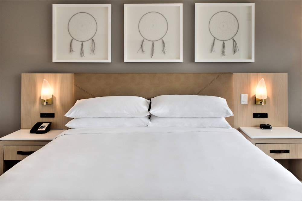 Delta Hotels by Marriott Kamloops 17/47