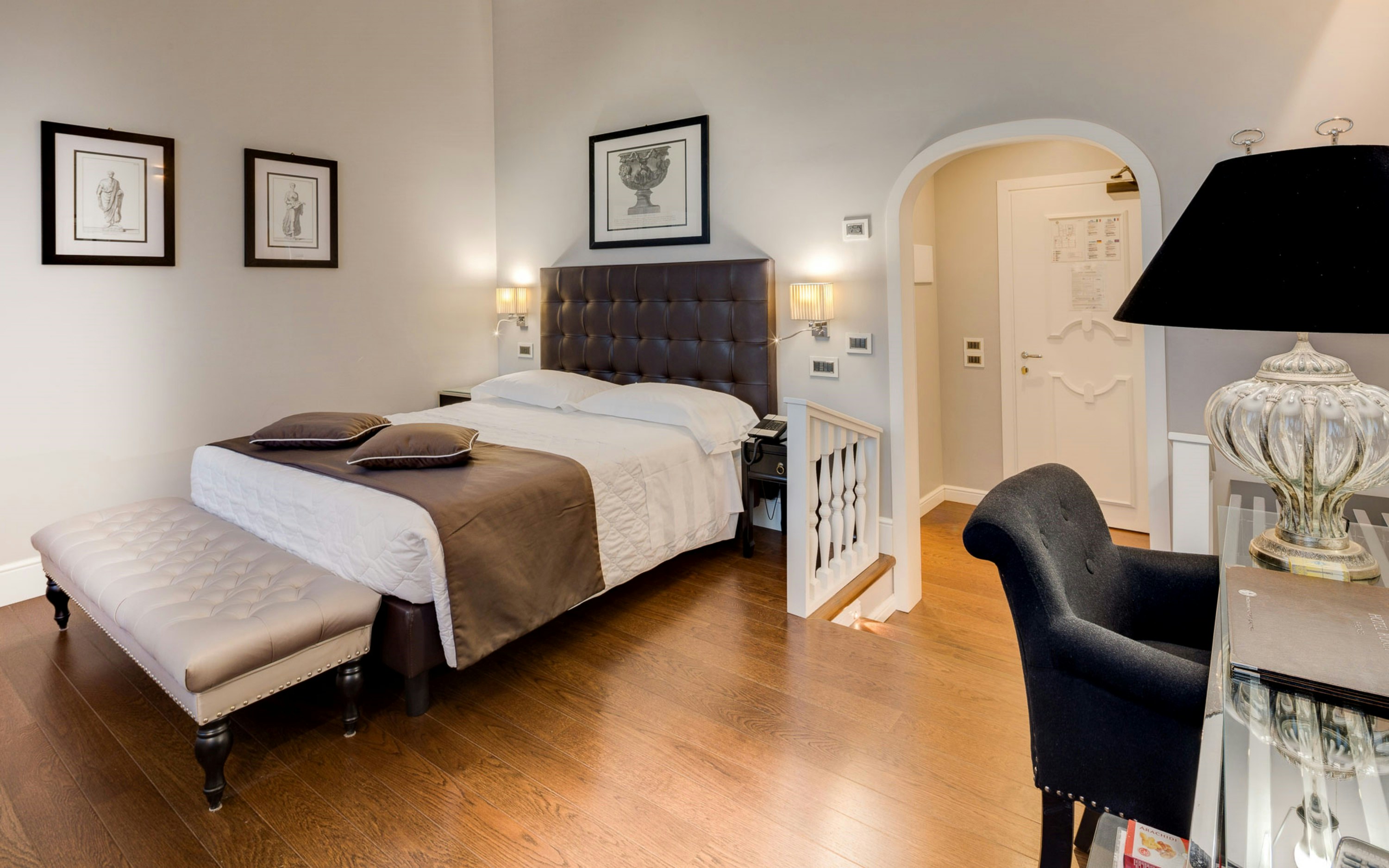 Roma Hotel 18/89