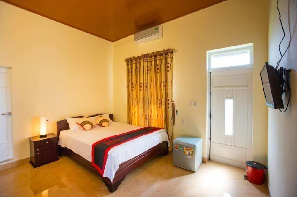 Strawberry Garden Homestay 3/24