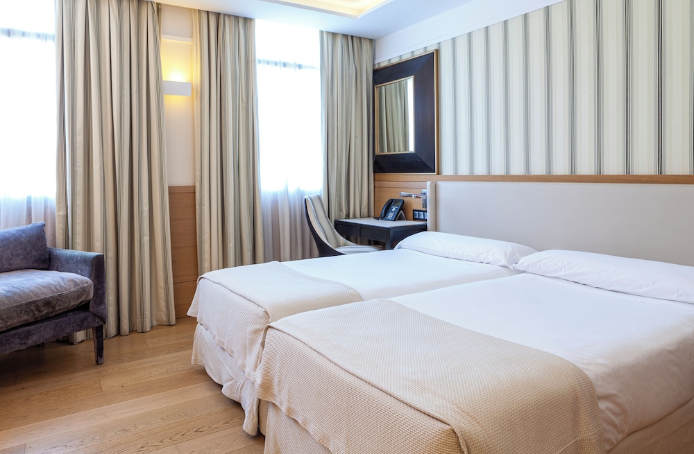 STANDARD, TWIN BEDS