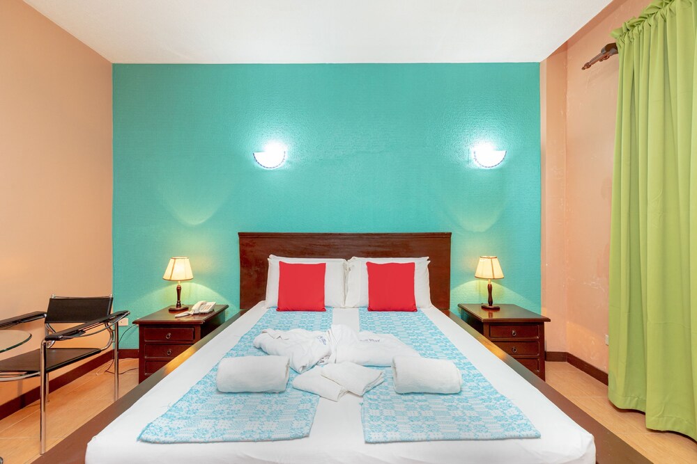 Ovemar Resort Hotel 9/24