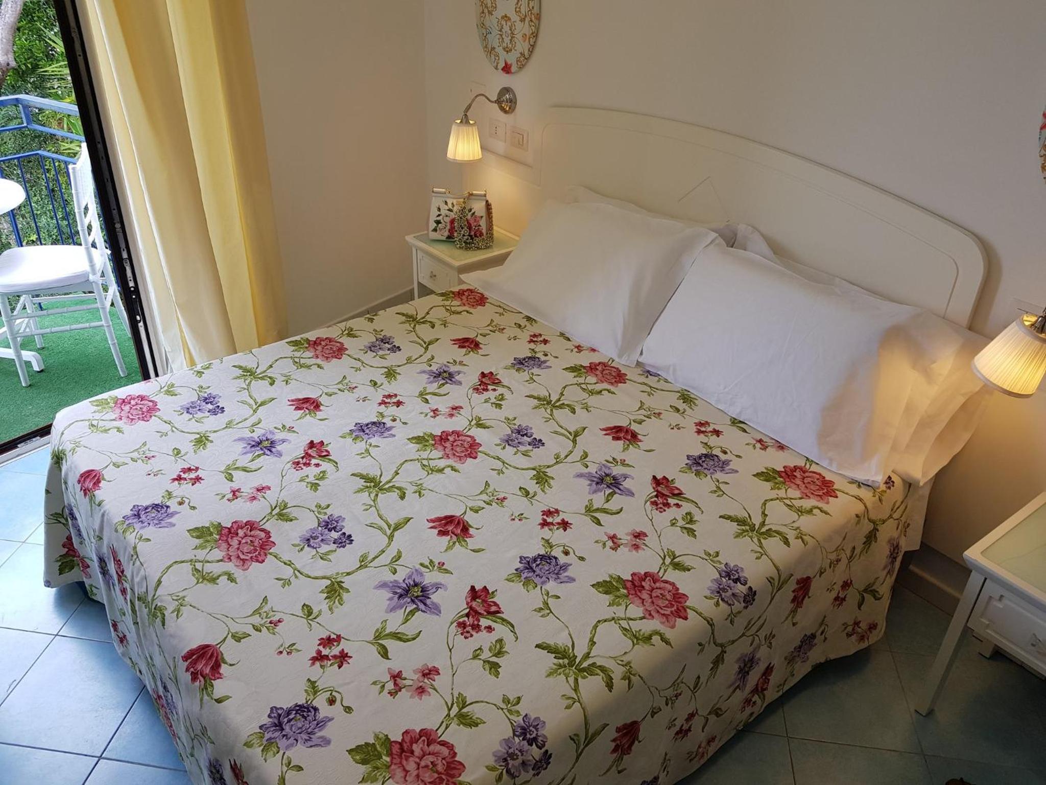 Room at Hotel Oriente, VICO EQUENSE