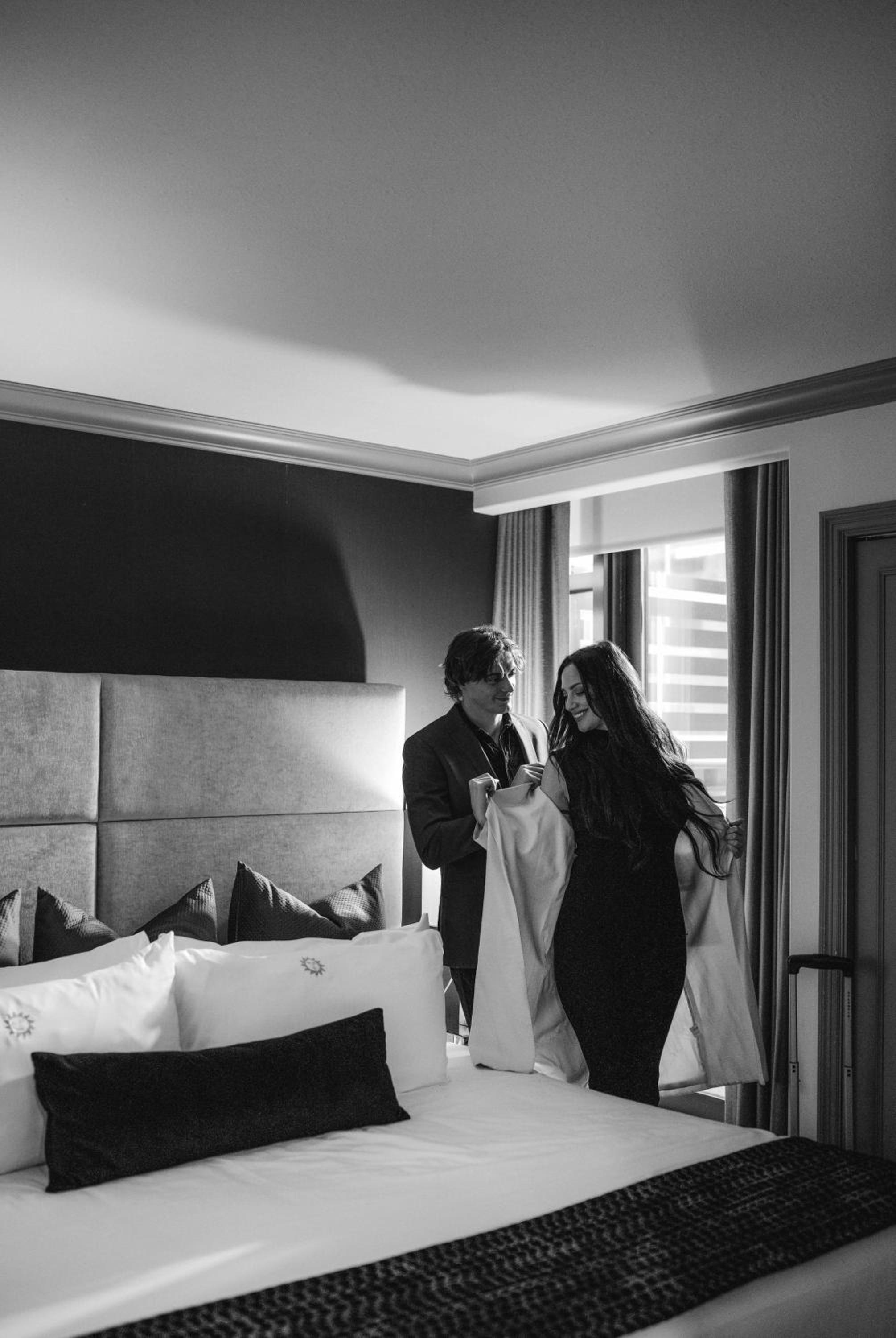 Senior, Penthouse Suite