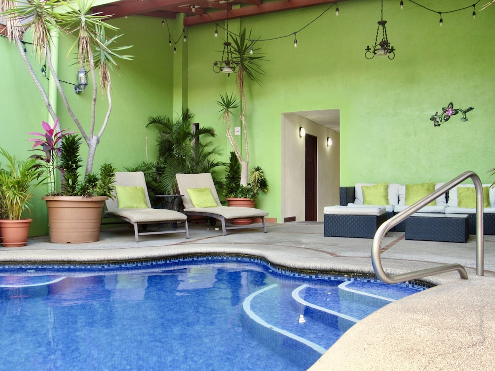 La Guaria Inn And Suites Hotel 55/65