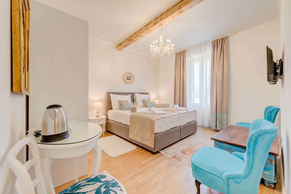 Le Monde Luxury Accommodation 21/63