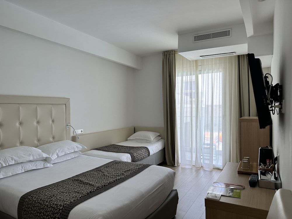Hotel Revellata 9/50
