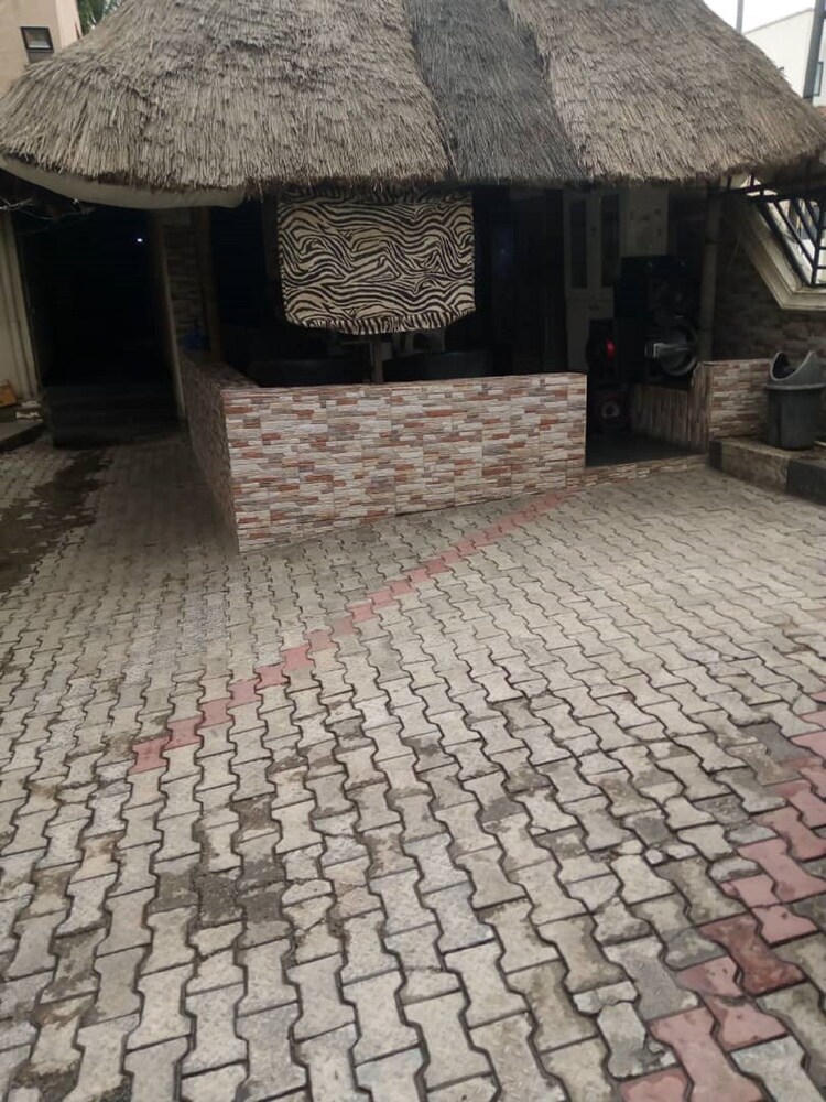 Maitama Guest House 16/26