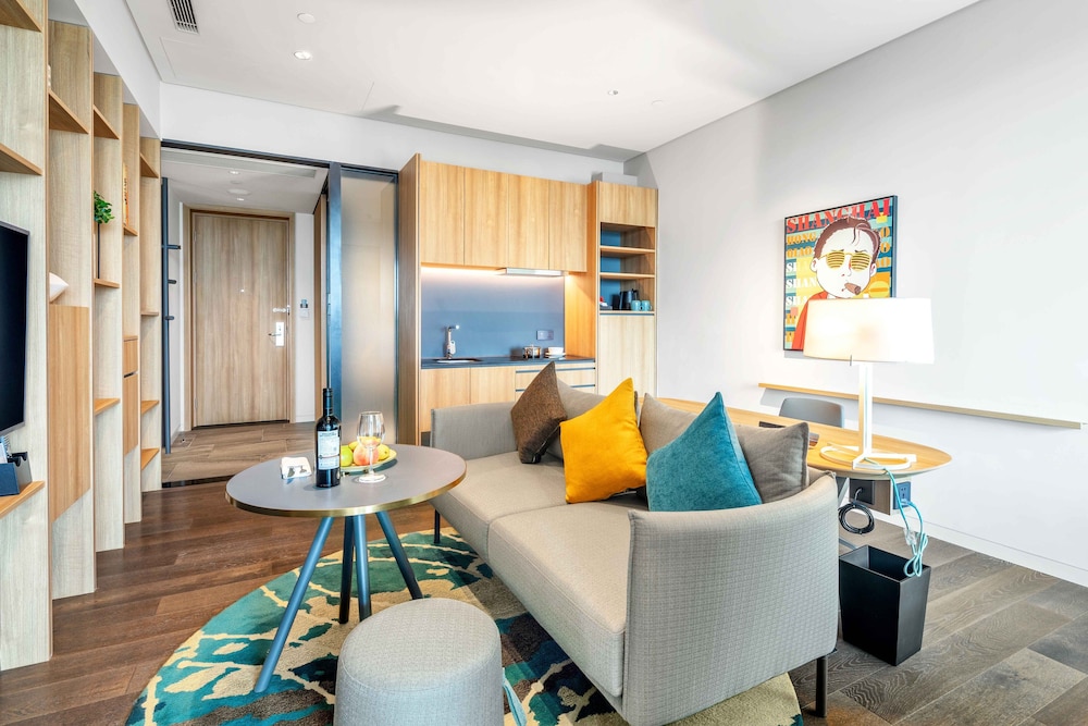 Artyzen Habitat Hongqiao Shanghai 42/71