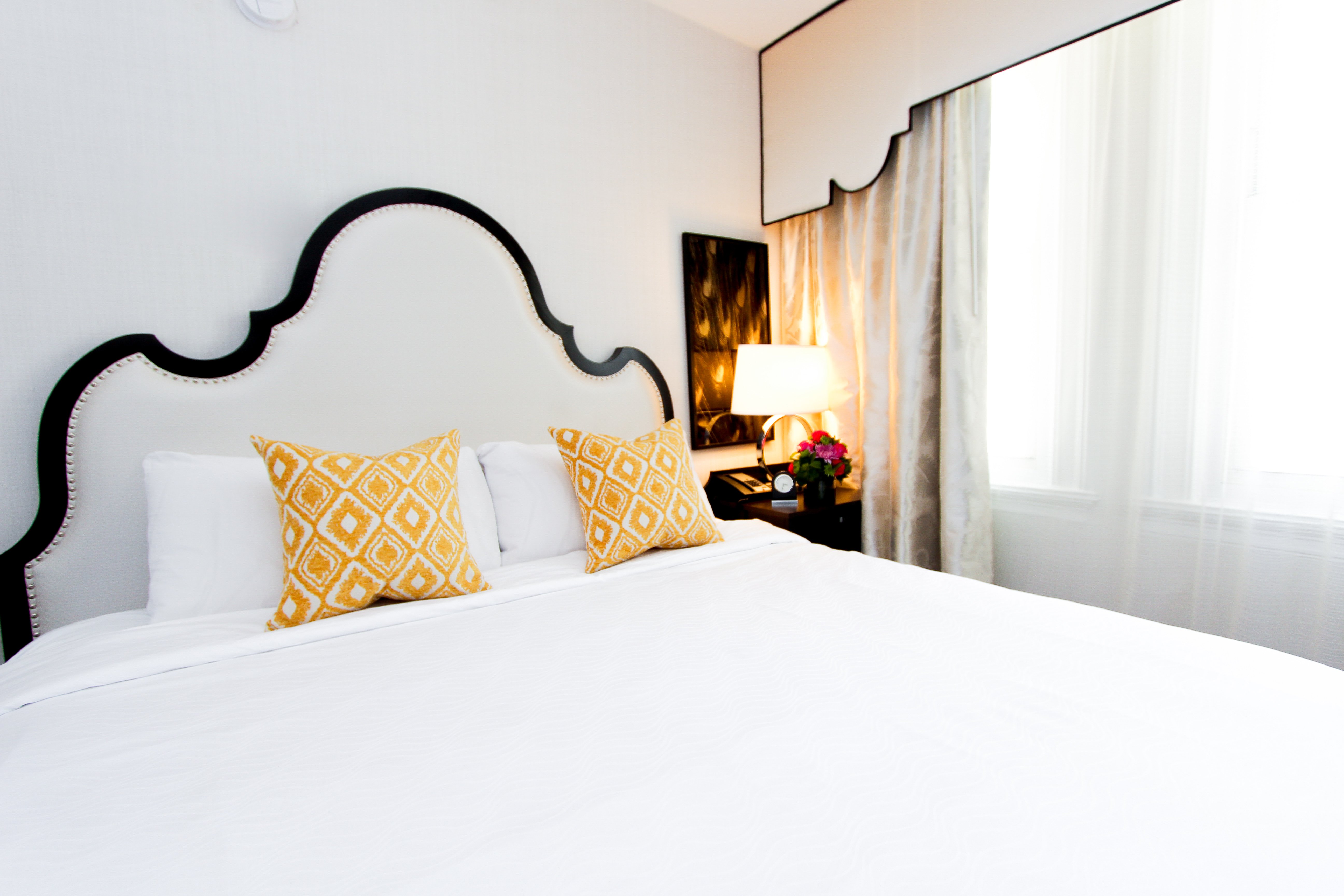 STANDARD, KING BED