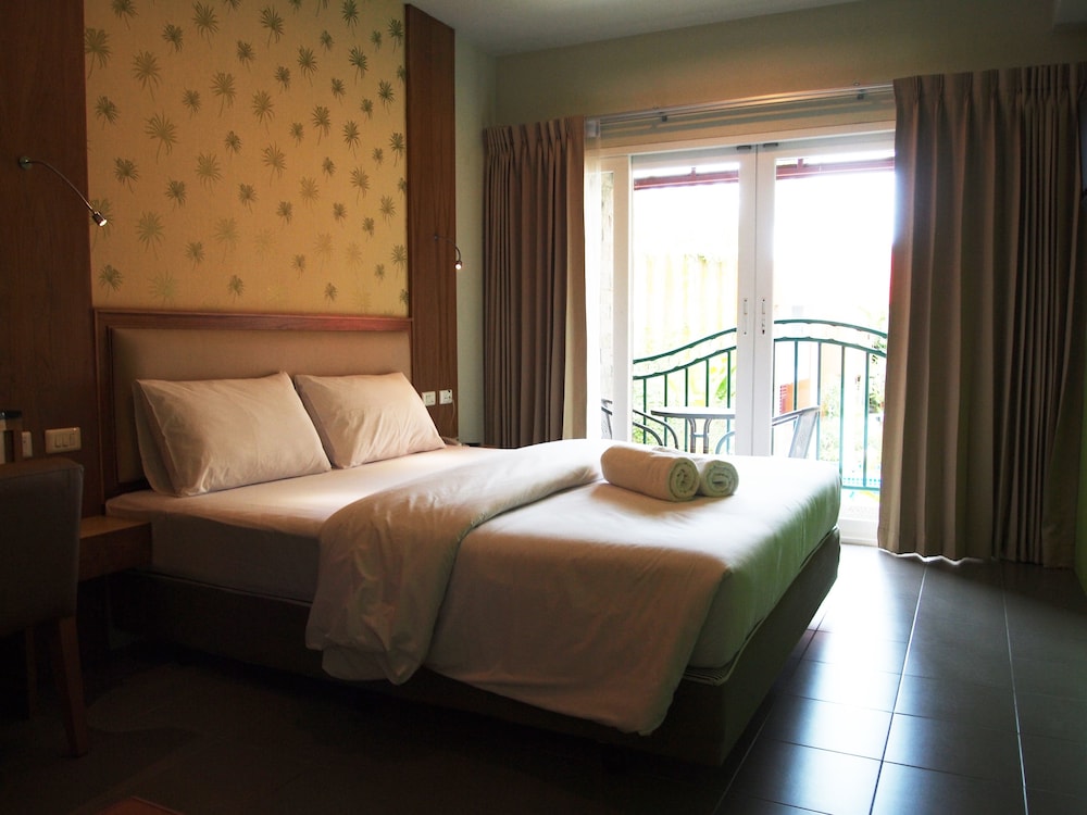 PHUKET ECOZY HOTEL 8/44