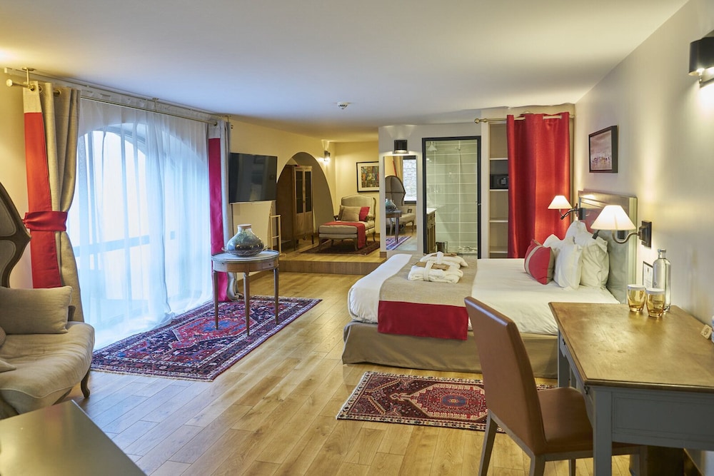 Hôtel Vatel 34/66