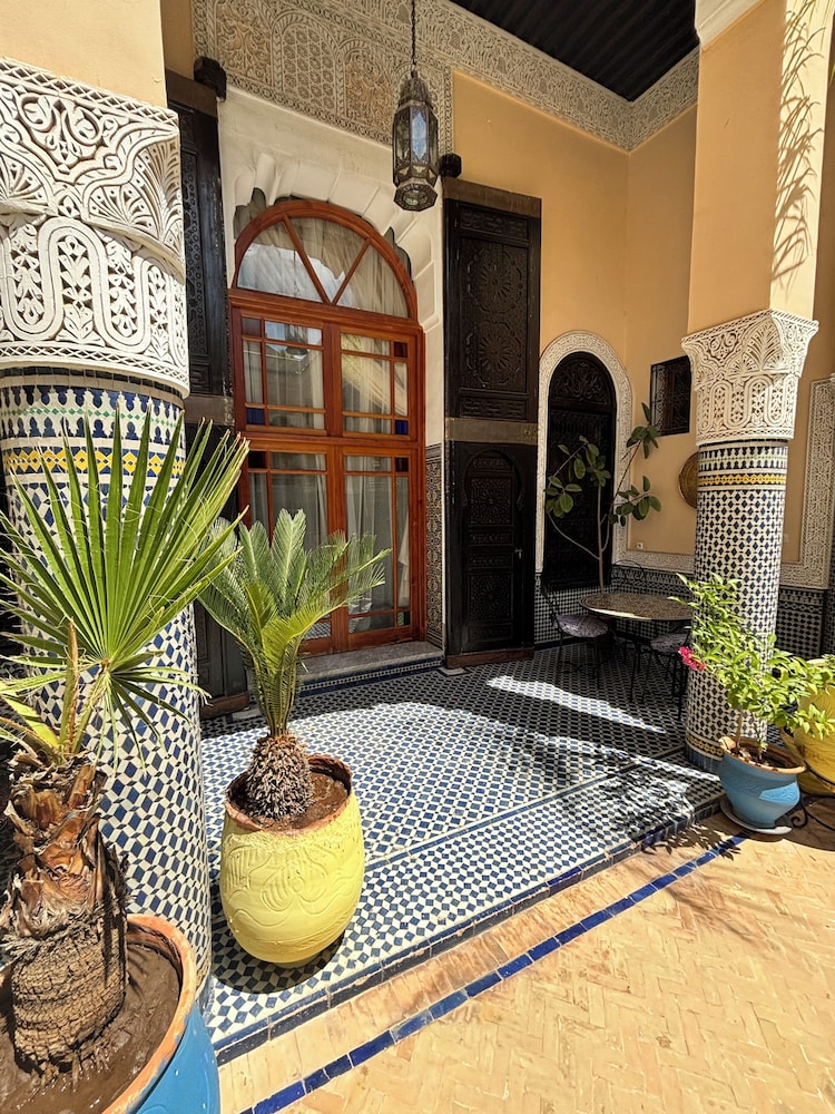 Riad Fes Baraka 24/50