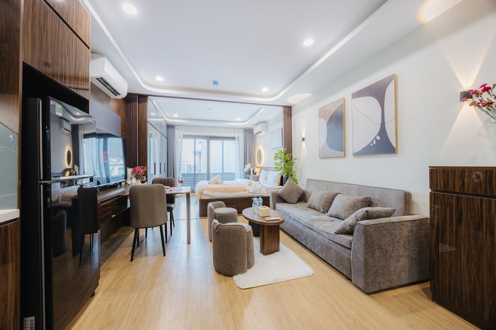 Wisteria Luxury Apartment 29/50