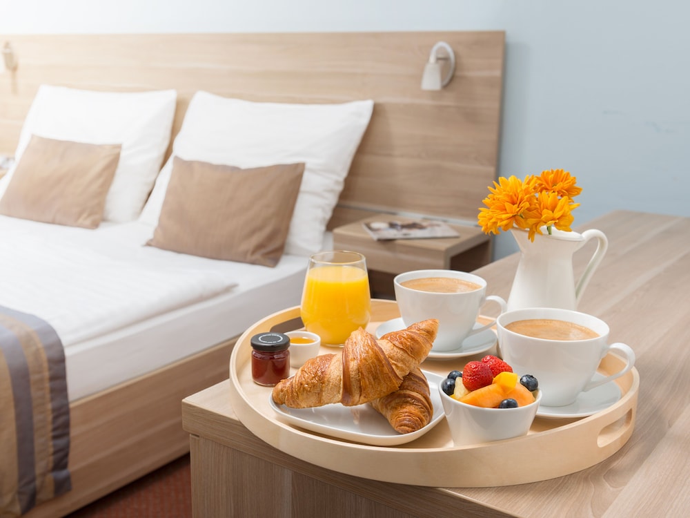SCN City Hotel 34/50