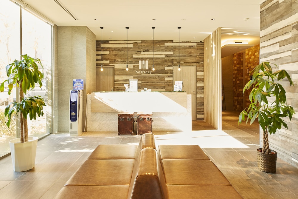 hotel MONday HANEDA AIRPORT 9/66
