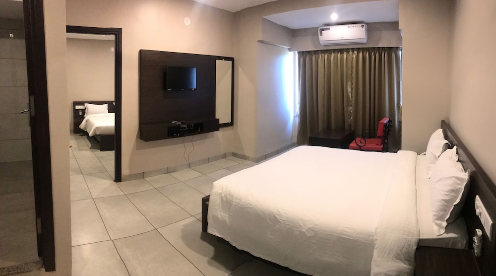 The Rivasa Resort 6/25