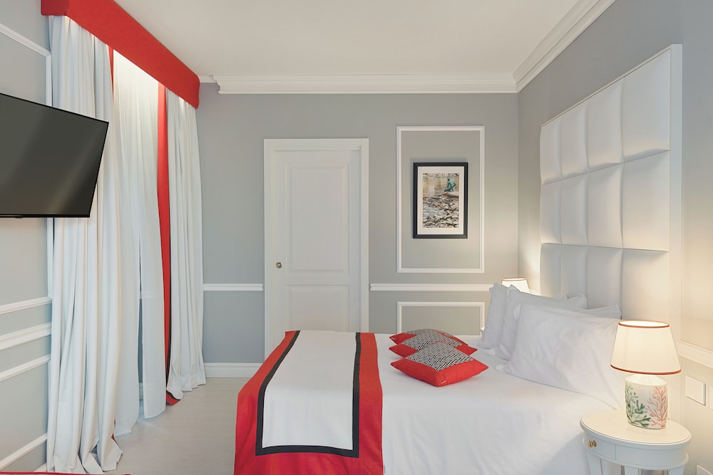 Garden, Junior Suite, Deluxe, Queen Bed, Sofa