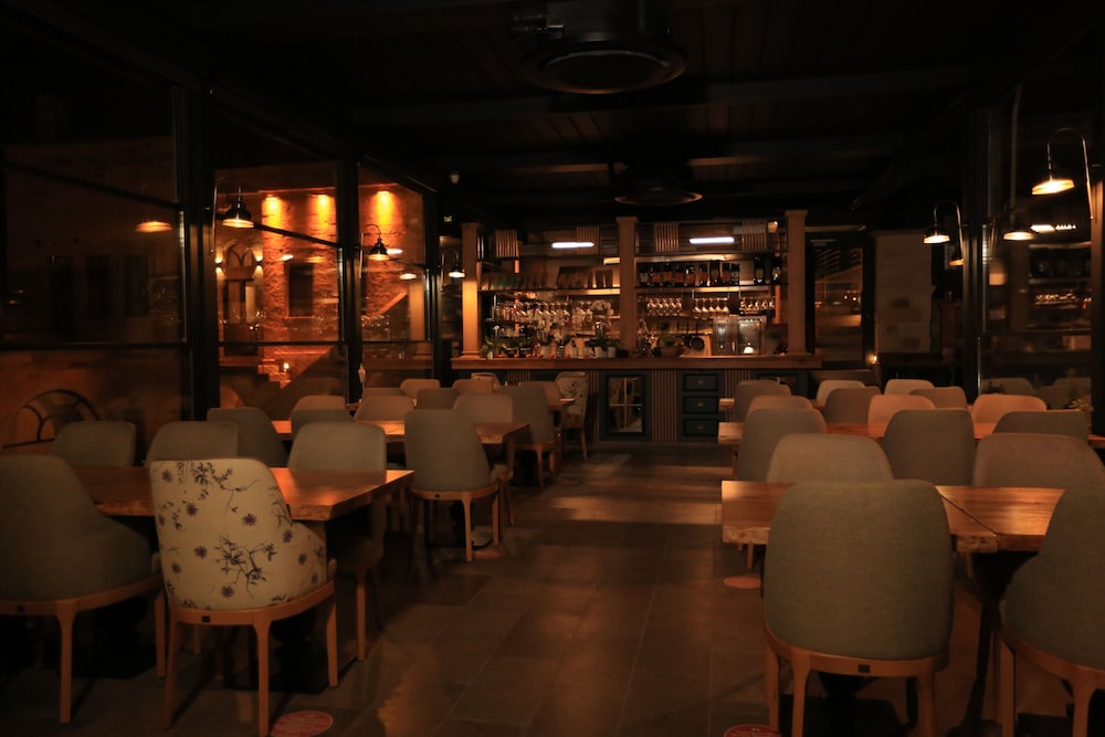 Misty Cave Hotel 42/50