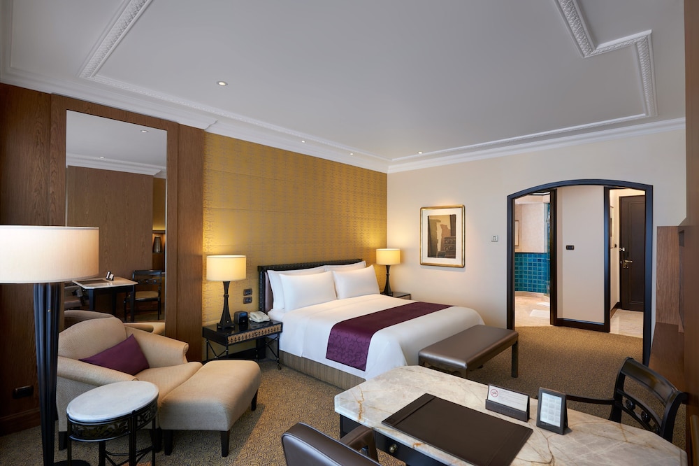 Sheraton Grande Sukhumvit 17/79