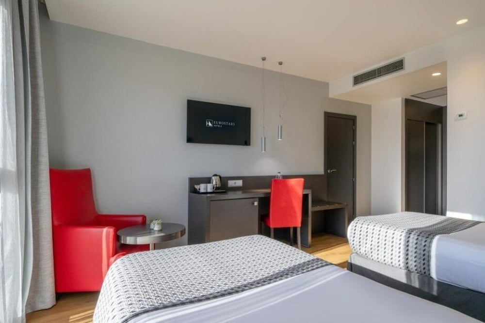 غرفة مفردة بسريرين منفصلين، Eurostars Arenas de Pinto 4/10