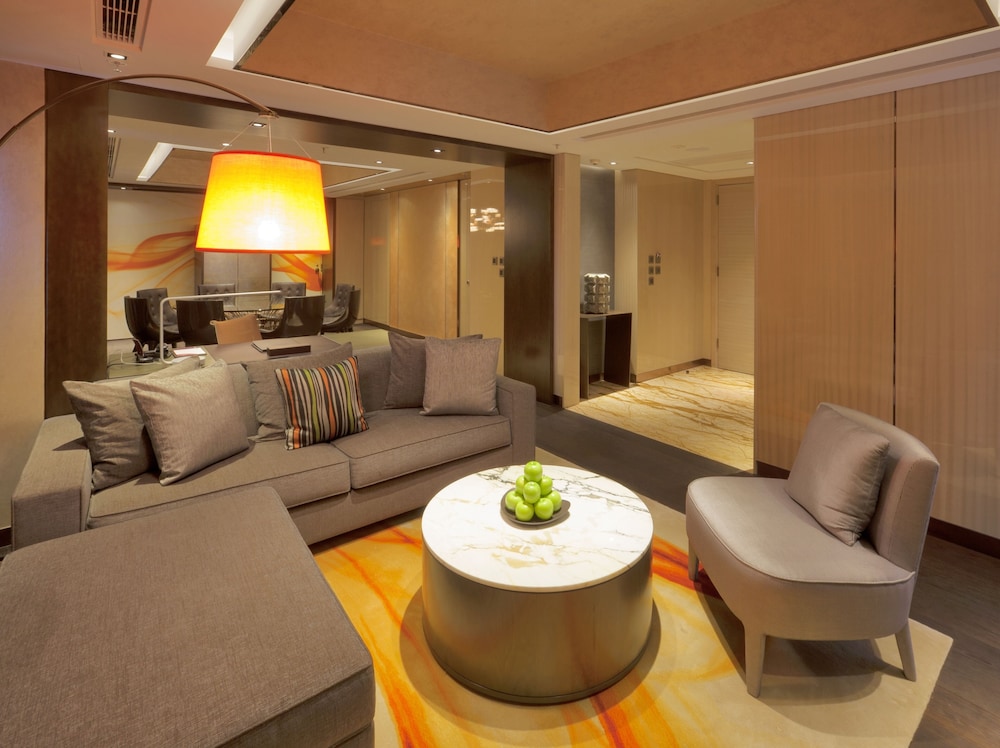The Royal Garden Kowloon East 53/79