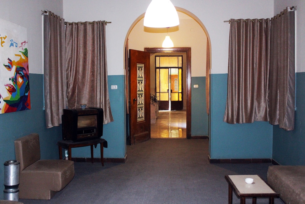 Nitocrisse Hotel 29/49