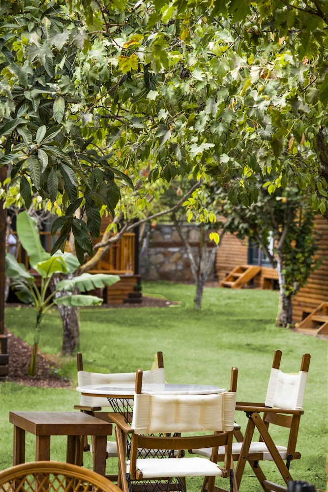 Dolce Vita Luxury Bungalows 42/50