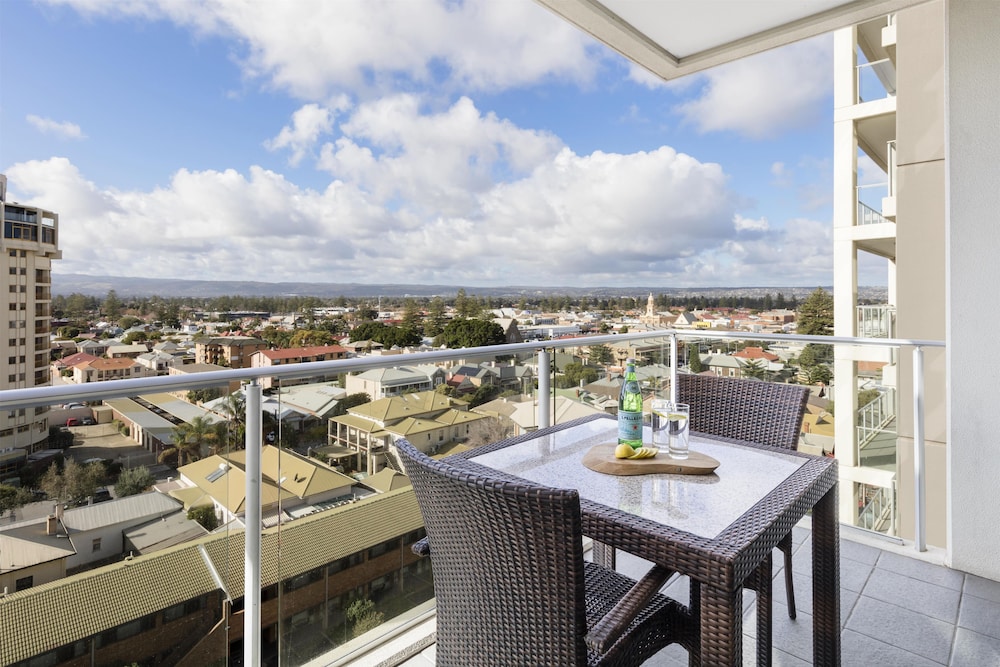 Oaks Glenelg Liberty Suites، أديليد 63/80