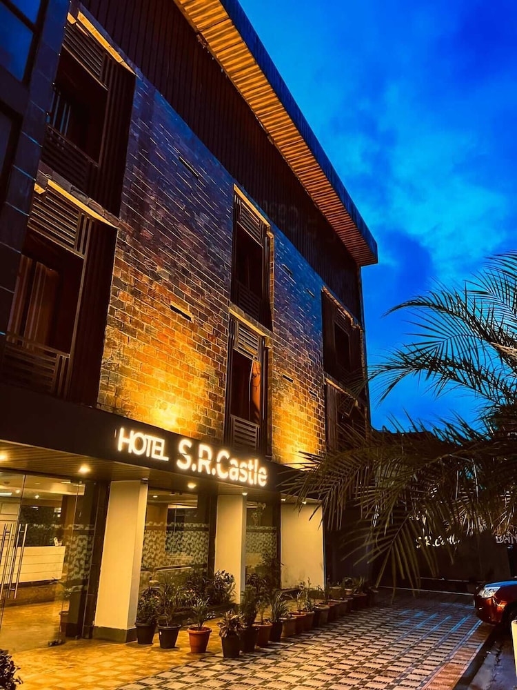 Hotel Sr Castle 2/28