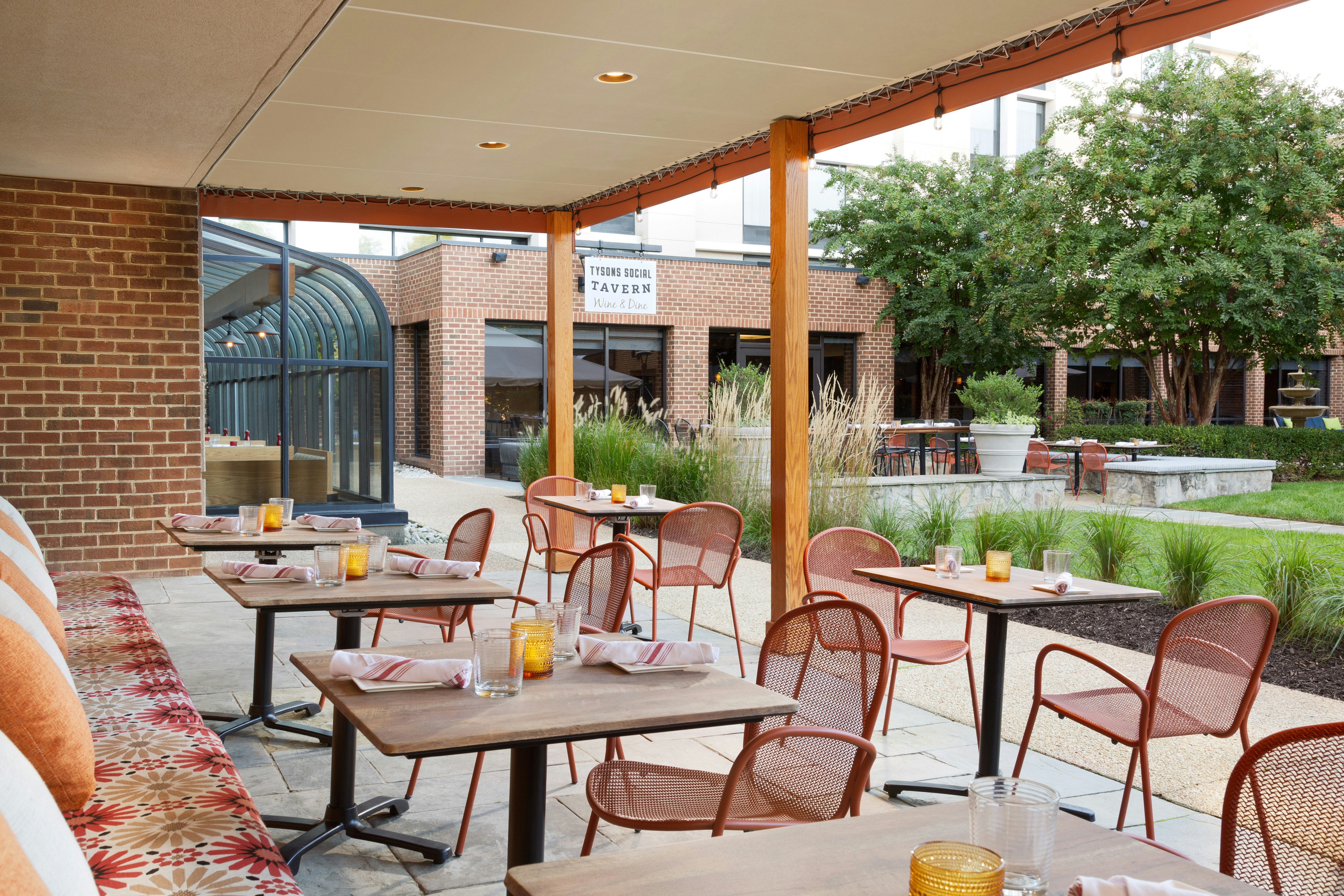 Doubletree By Hilton Mclean Tysons 45/71