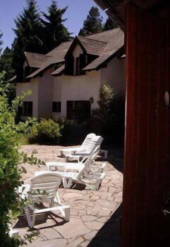Posada del Angel 64/67