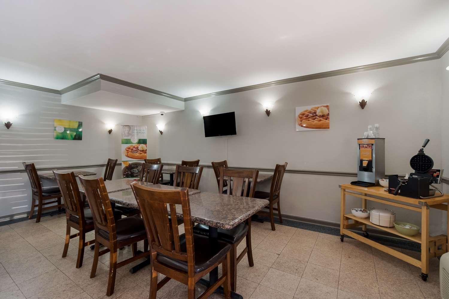 Quality Inn Fort Jackson 26/40